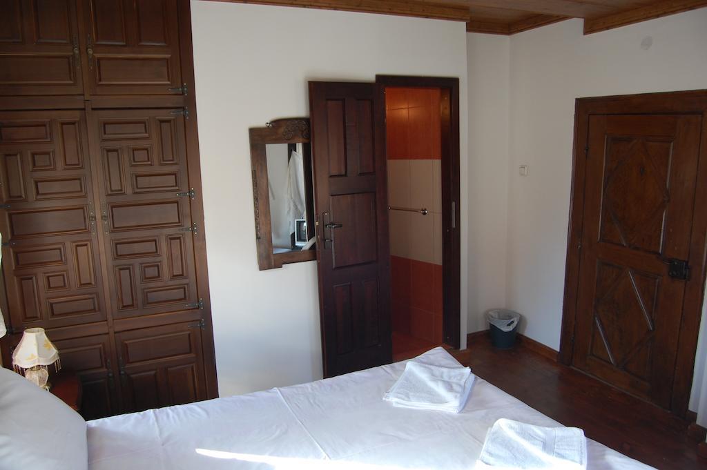 Kazasovata Guest House Trjavna Rom bilde