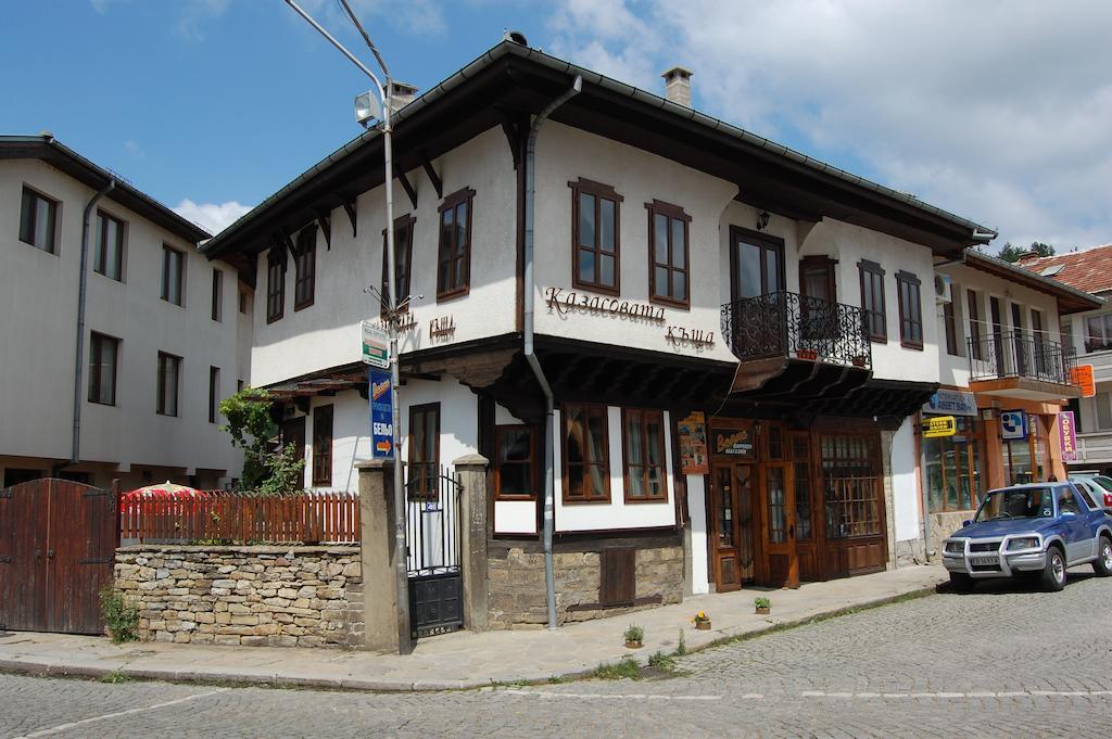 Kazasovata Guest House Trjavna Rom bilde